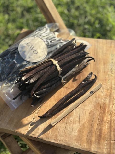 Organic Grade A, Bourbon Vanilla Beans (1lb or 16oz) — cured Bourbon vanilla beans from Lake Victoria, Uganda (photo 3 of 3)